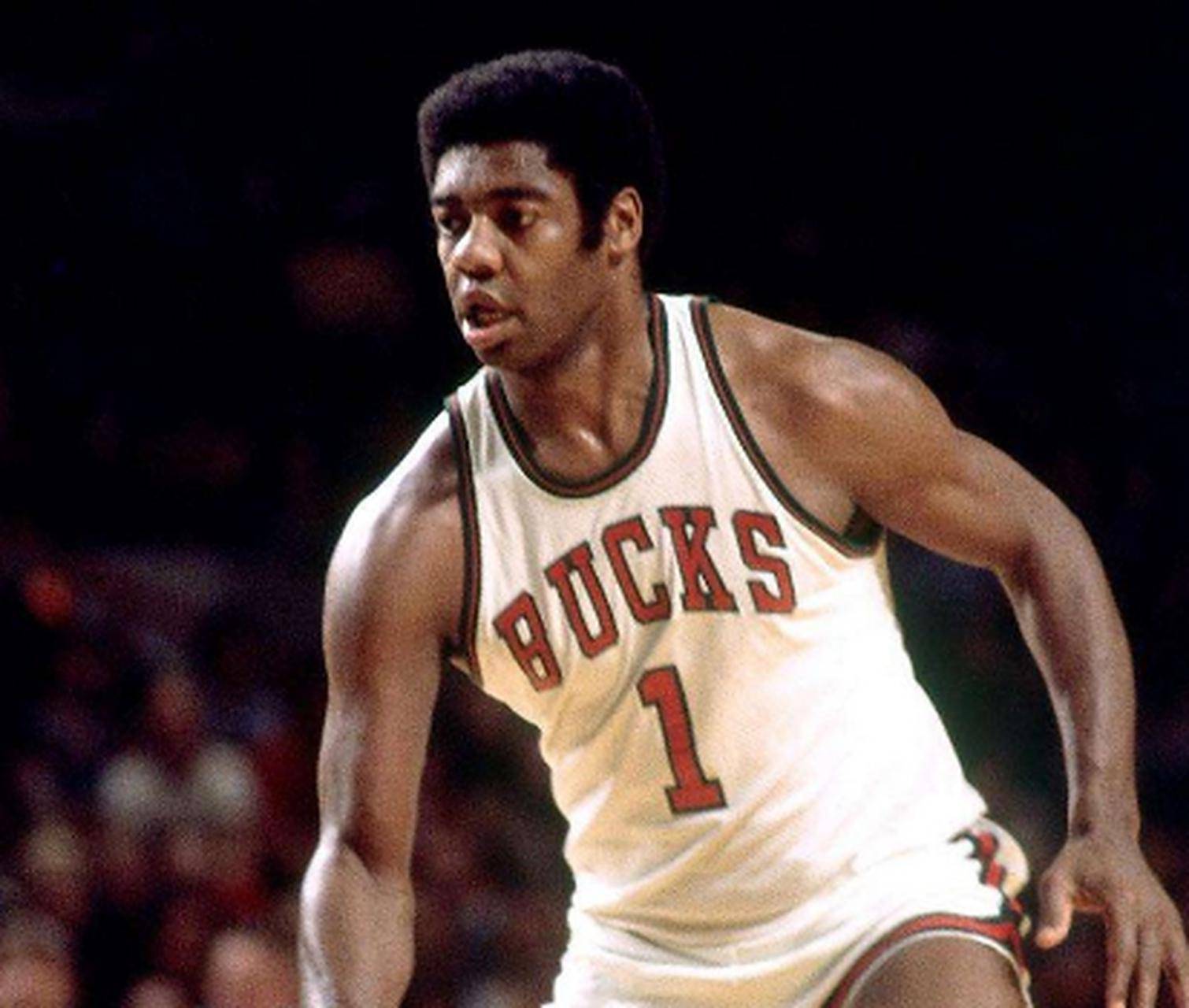 NBA历史助攻榜Top10：威少第八，混进一前锋，榜首一骑绝尘