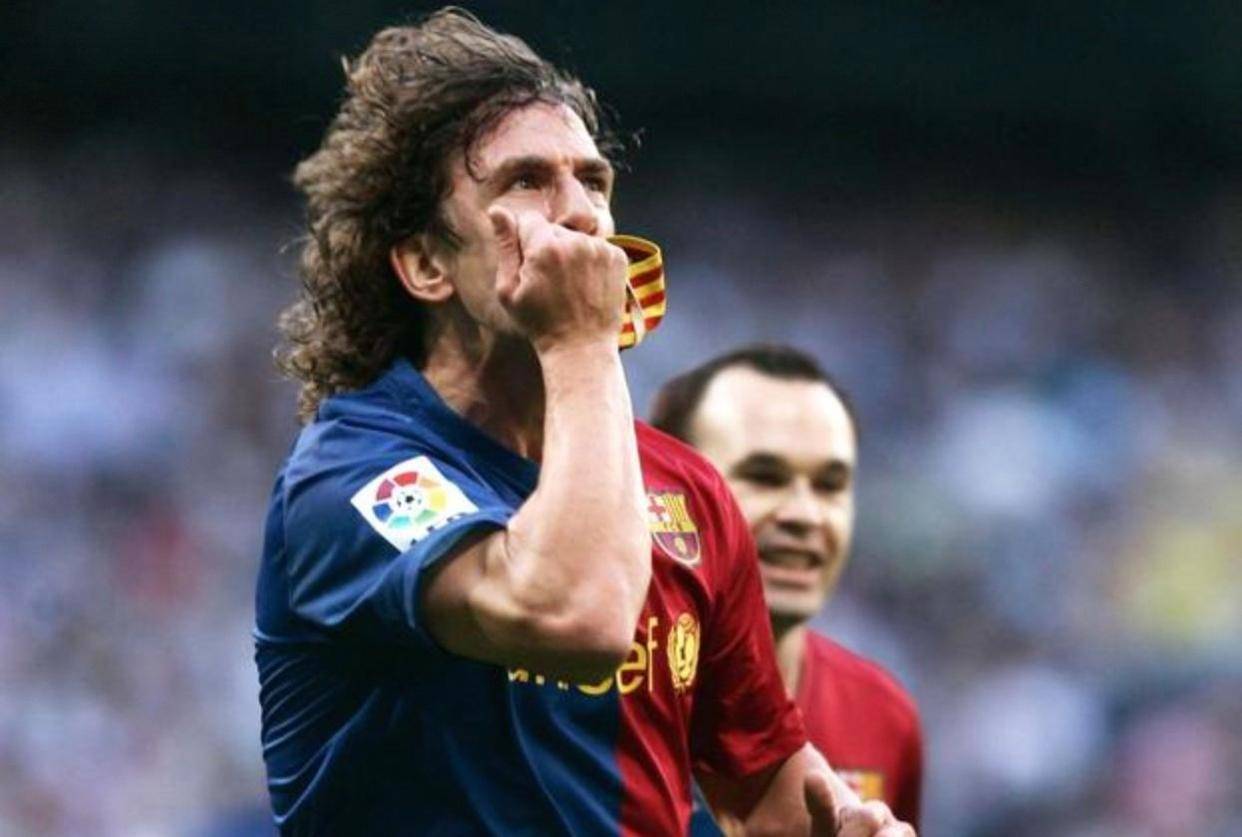 这个解说跟足球解说一样，巴萨中场普约尔抢断成功，迅速传给因涅斯塔，之后配合布斯克茨和梅西完成绝杀，巴萨领先皇马