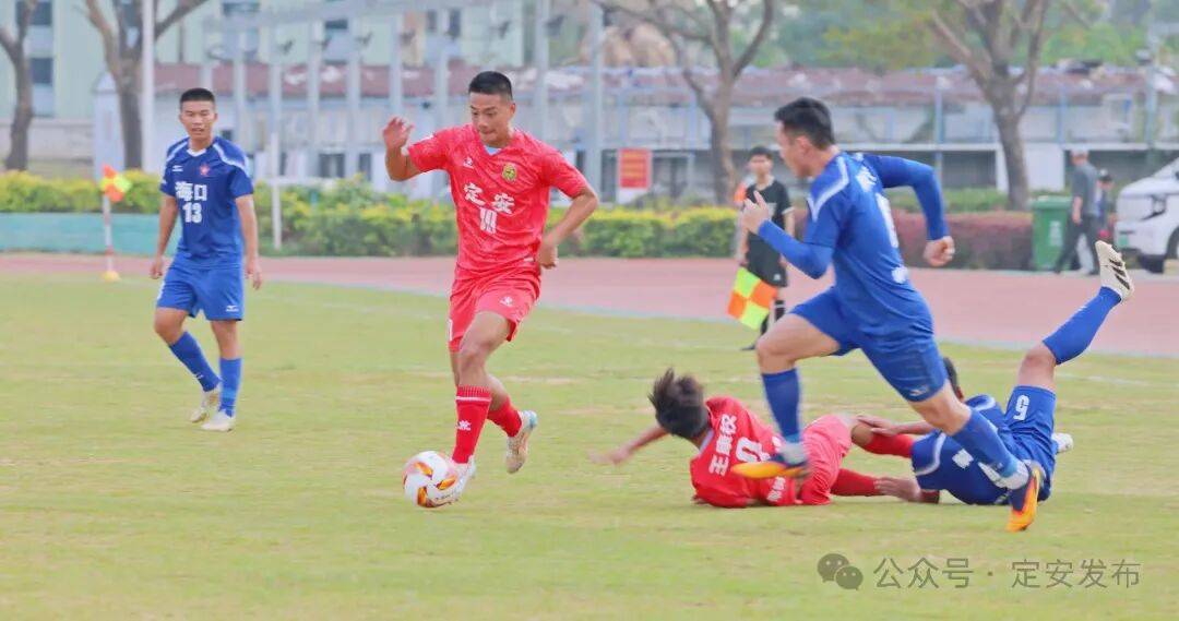 琼超足球赛本周末重燃战火! 淘汰赛多场强强对决将精彩上演→